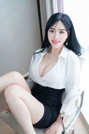 美丽小蜜桃