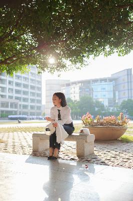 女生宿舍5中汉字晋通话